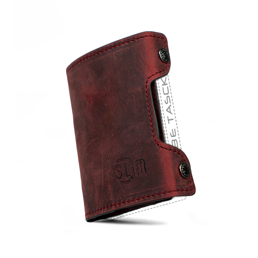 Cover in Vera Pelle Be Tasck