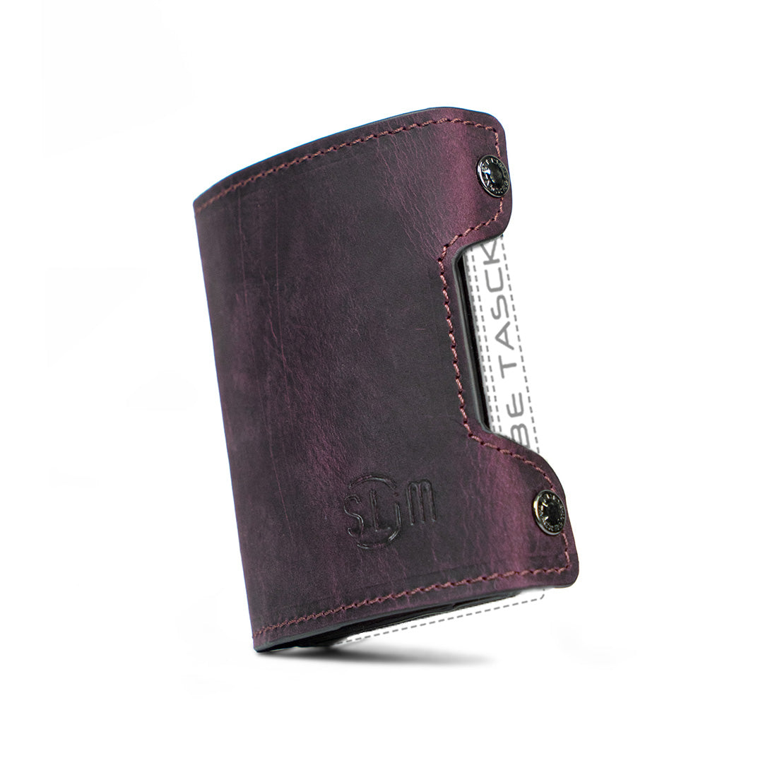 Cover in Vera Pelle Be Tasck
