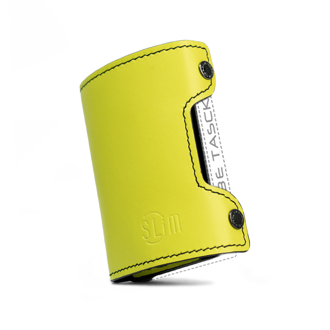 Cover in Vera Pelle Be Tasck