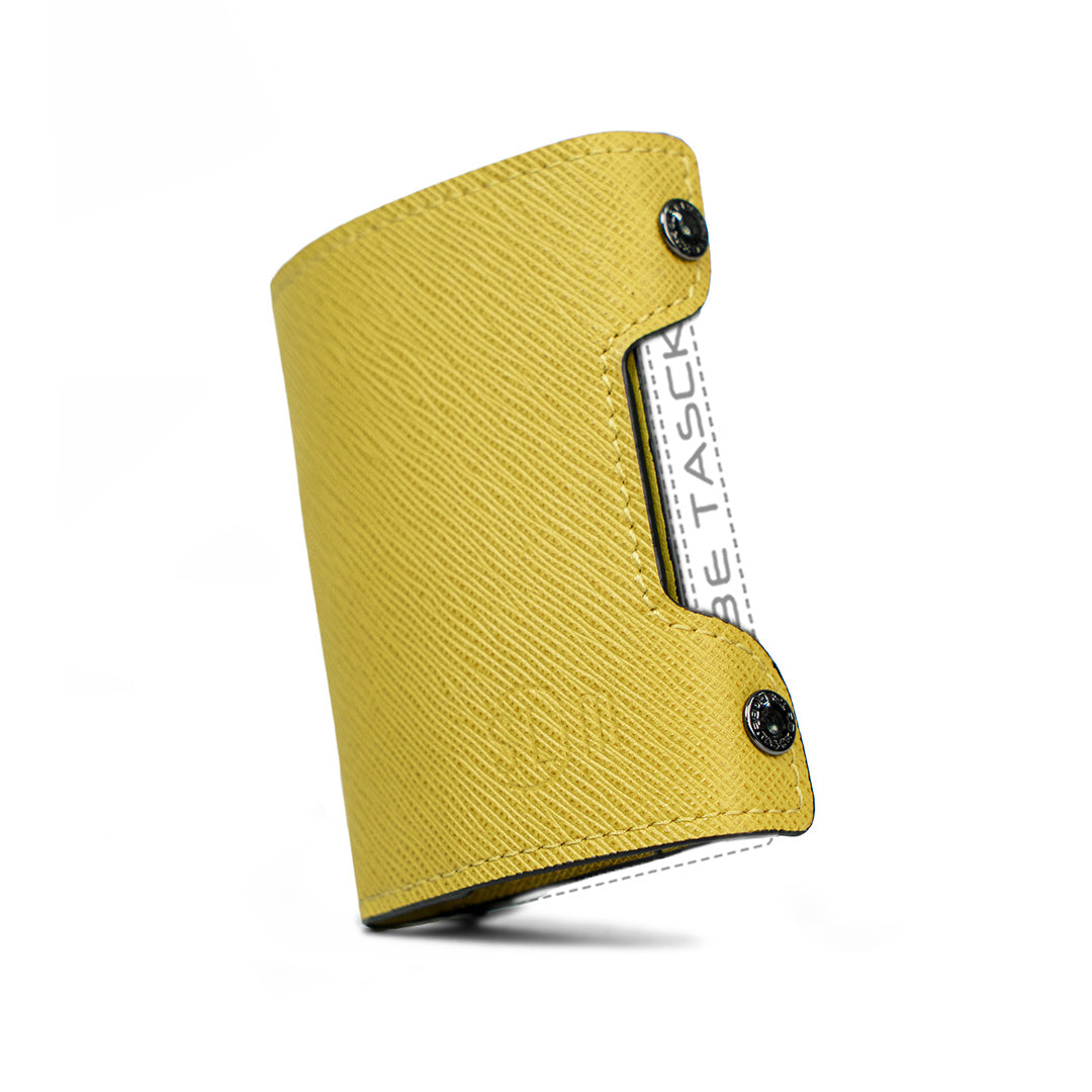 Cover in Vera Pelle Be Tasck