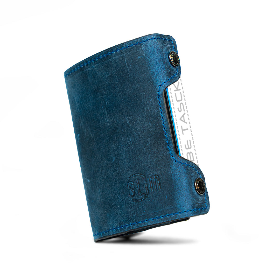 Cover in Vera Pelle Be Tasck